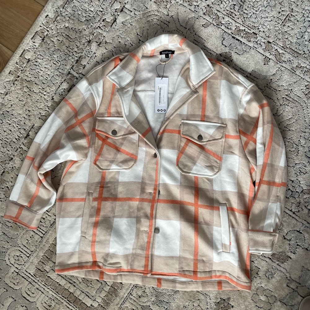 NWT Boohoo Shacket